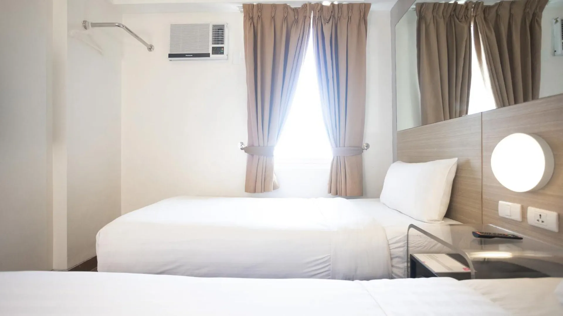 Red Planet Clark Angeles City Филиппины