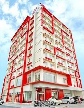 Red Planet Clark Angeles City Отель